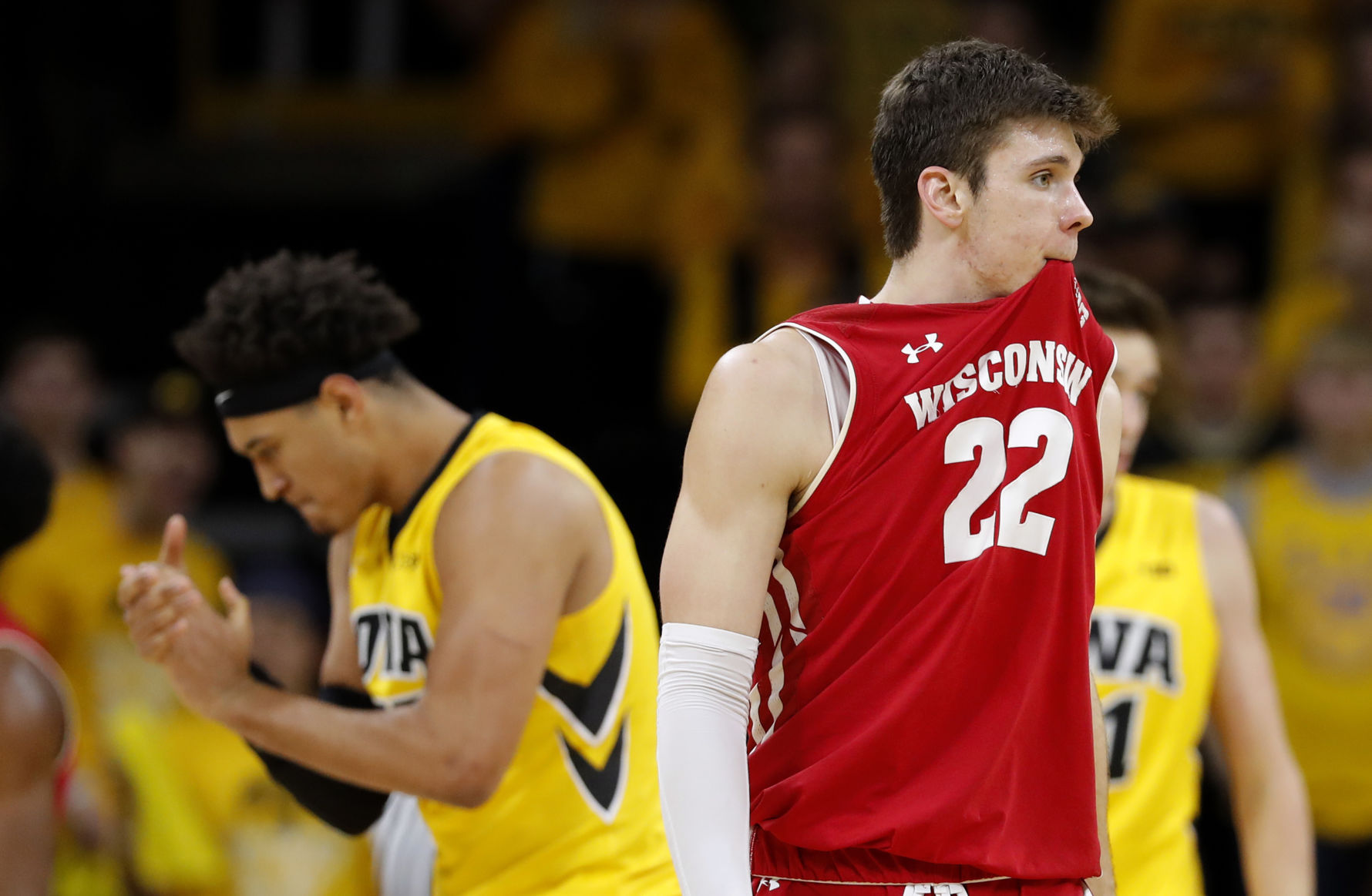 Wisconsin Iowa Basketball